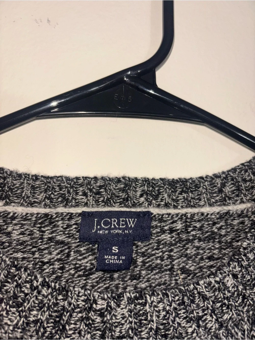 J.Crew 100% Lambswool Pullover Crew Long Sleeve Marled Sweater Black Gray Size S
